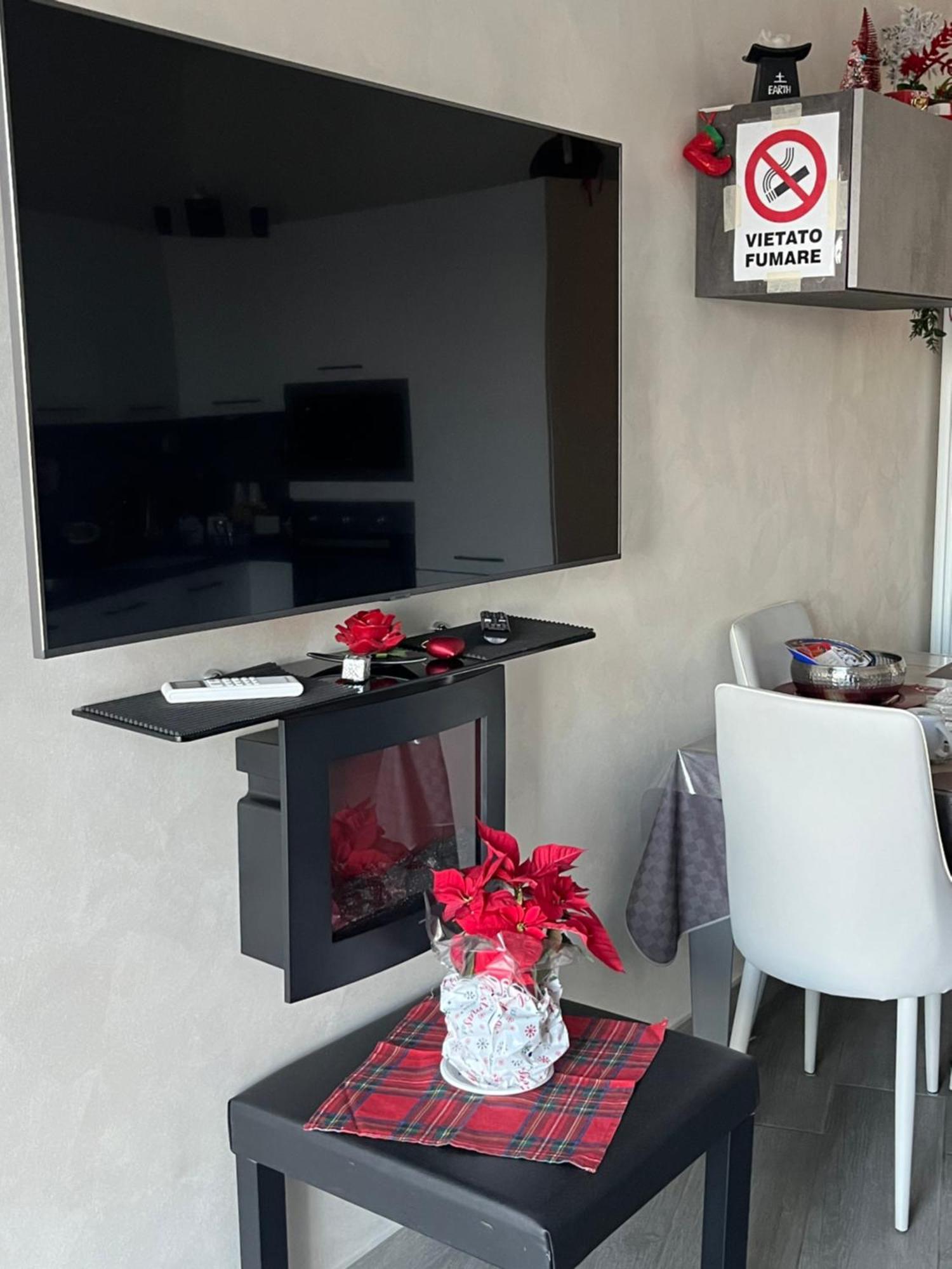 Holiday Home Un Posto Solare Naples Luaran gambar